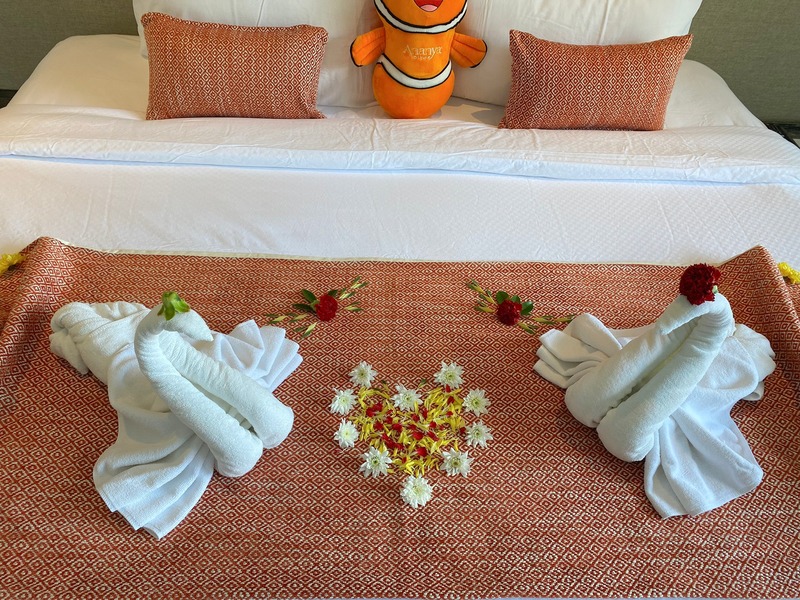 Honeymoon Decoration