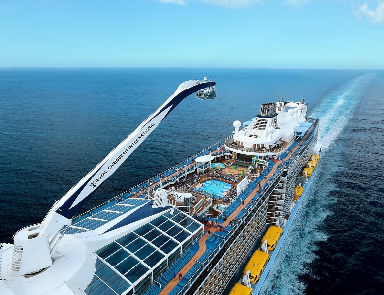 north-star-pool-deck-ship-aerial-activity
