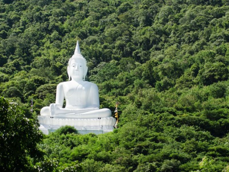 Big Buddha on the mountain