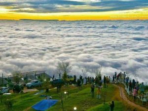 Cloud Viewpoint Phu Thap Boek