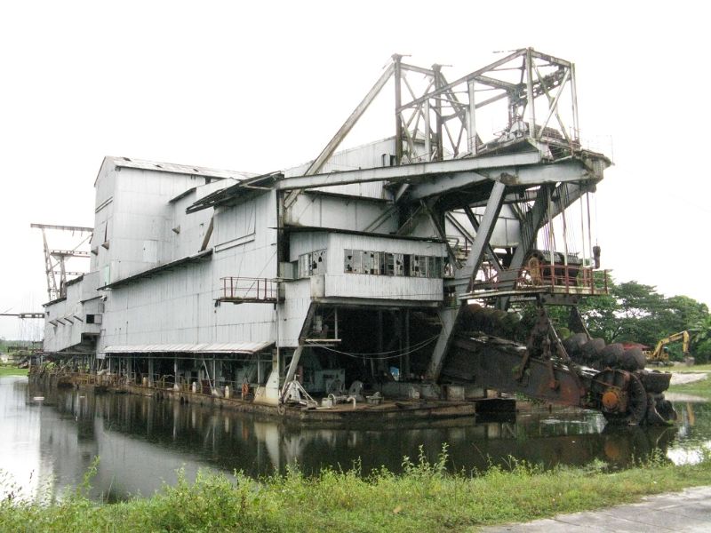 Tanjung Tualang Tin Dredge No.5