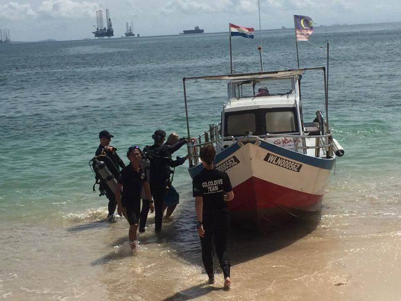 Boat ride to Diving Point