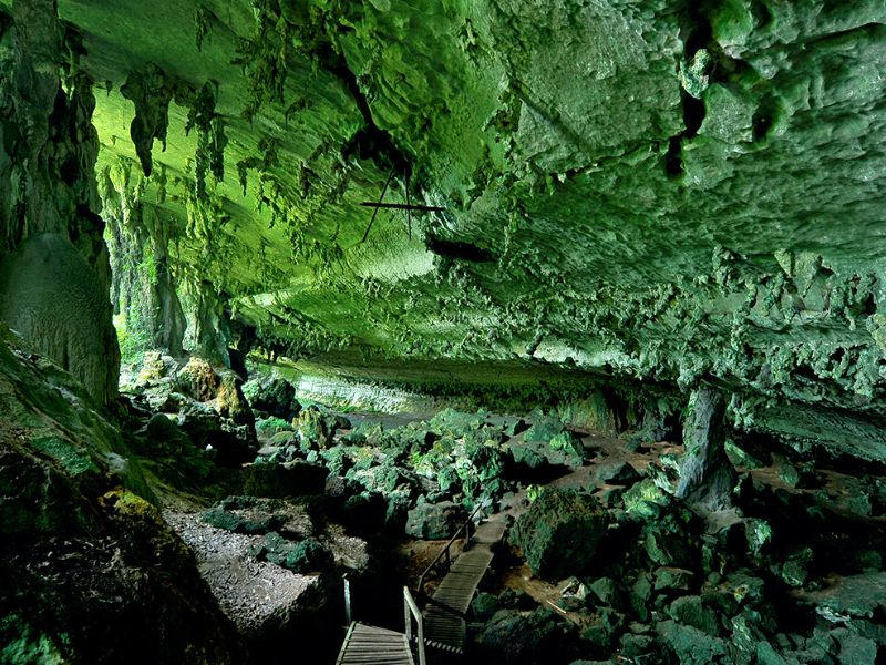 Depth of Niah Cave