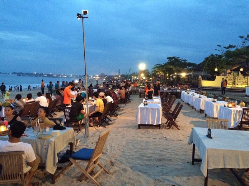 Dinner at Jimbaran Beach