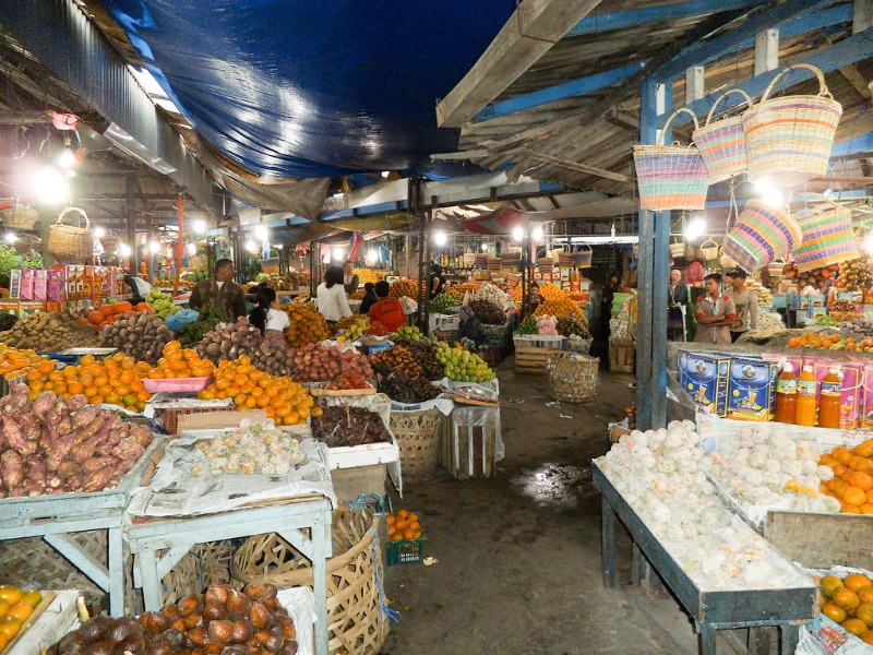 Fruit & Flower Market Berastagi