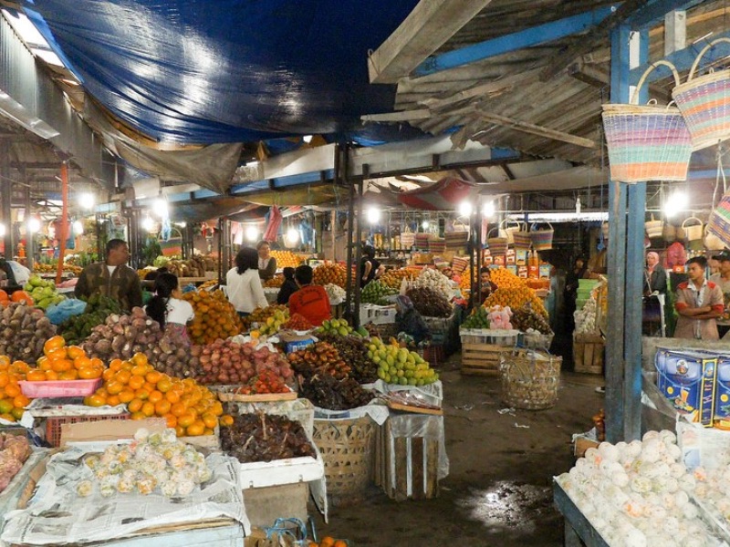 Fruit & Flower Market Berastagi