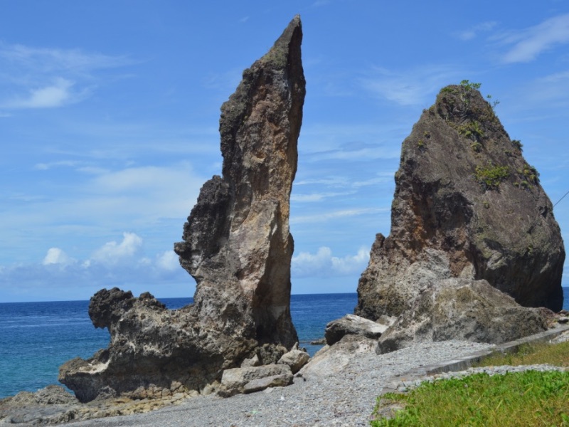 Pantai Batu Layar