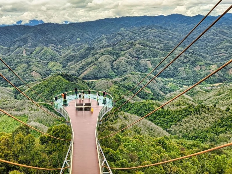 Skywalk Ayerweng