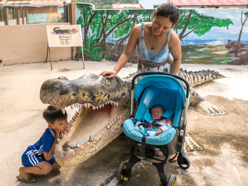 Teluk Sengat Crocodile Farm