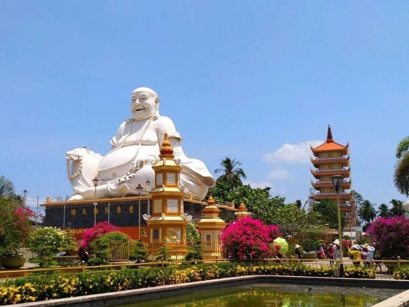 Vinh Trang pagoda