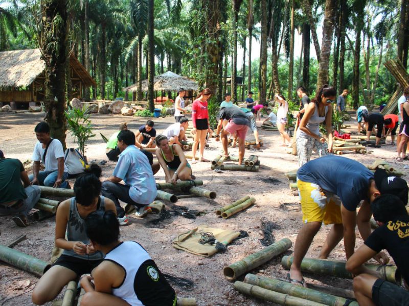 Bamboo Raft Making Experience