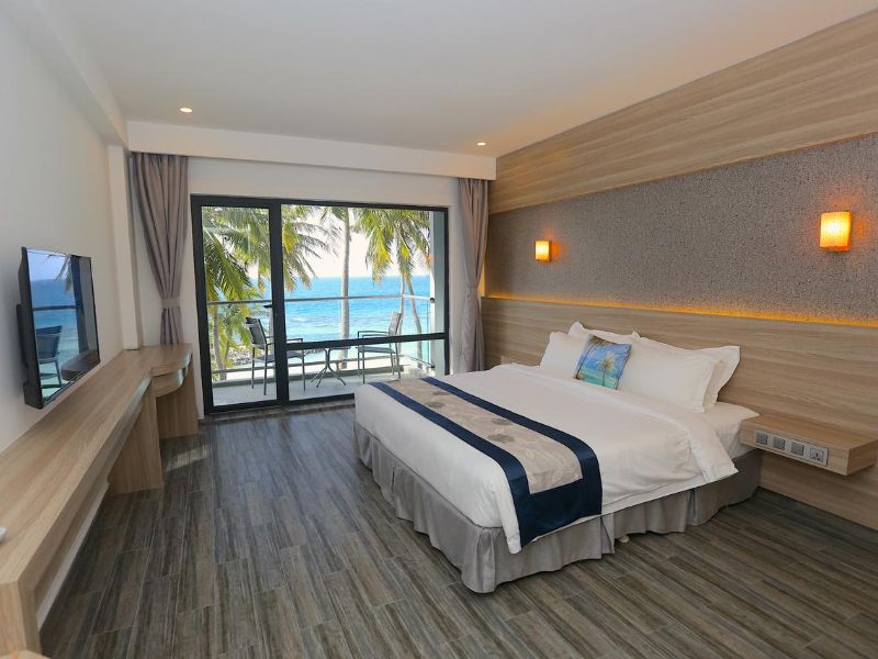 Seaview Double Bedroom with Private Balcony