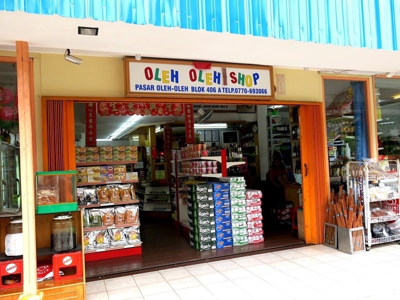 Pasar Oleh Oleh