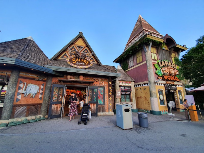 Gift Shop Everland