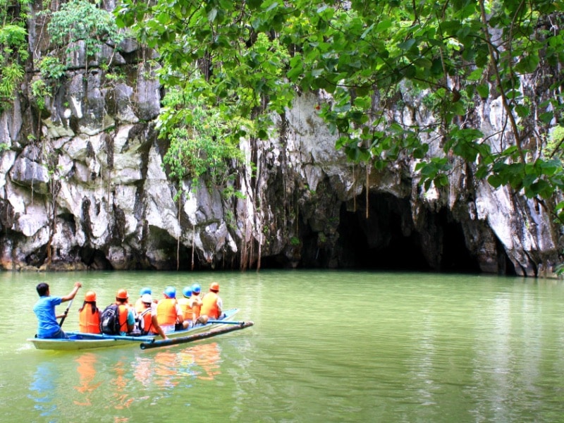 Underground River tour with a paddle boat
