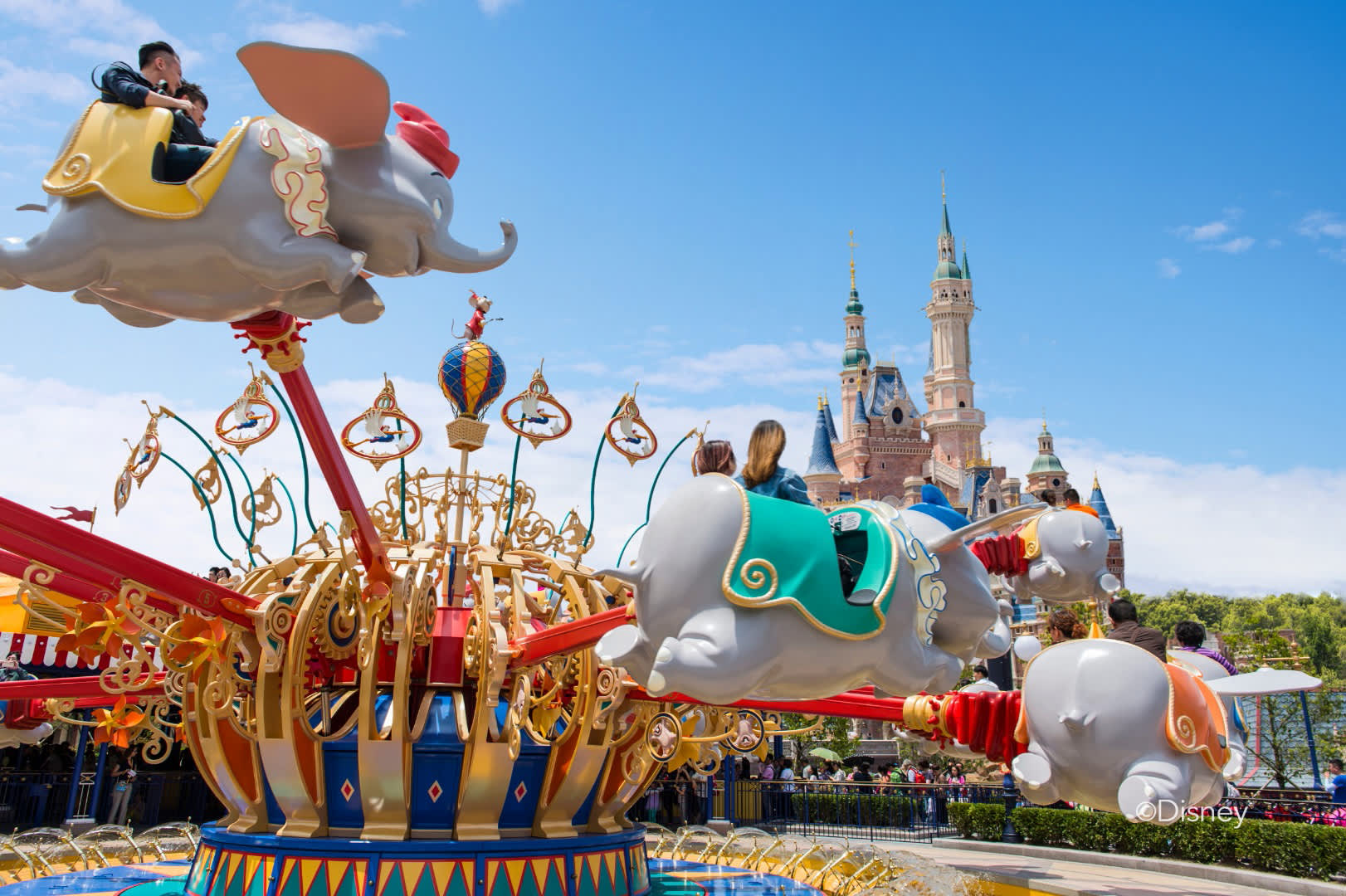 Disneyland Dumbo Ride