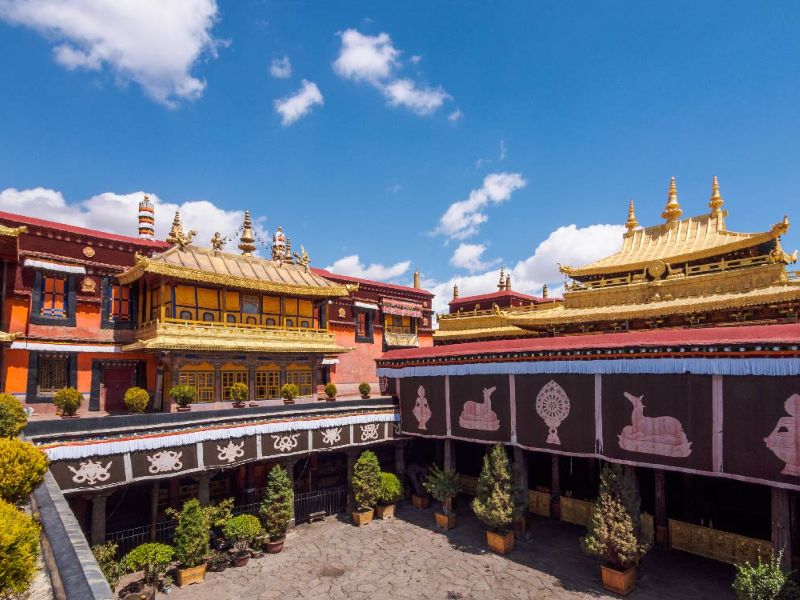 Jokhang Monastery interior view