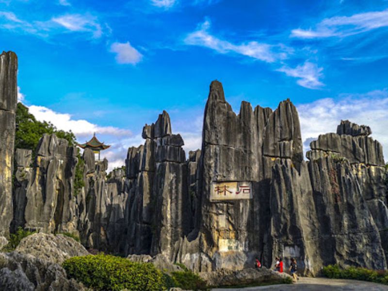 Stone Forest Scenic Area - Shilin