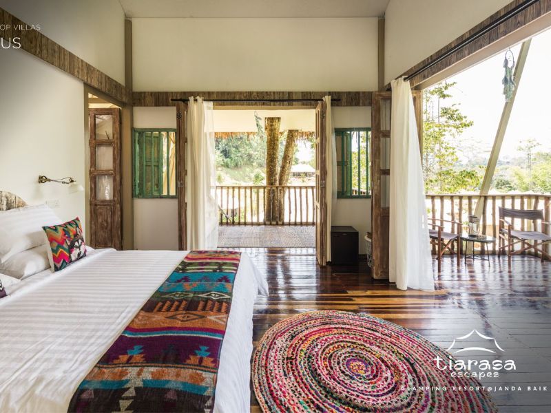 Treetop Villa Room View