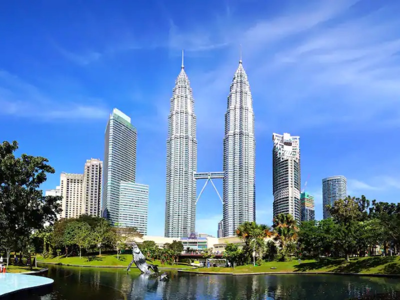 KL Twin Tower