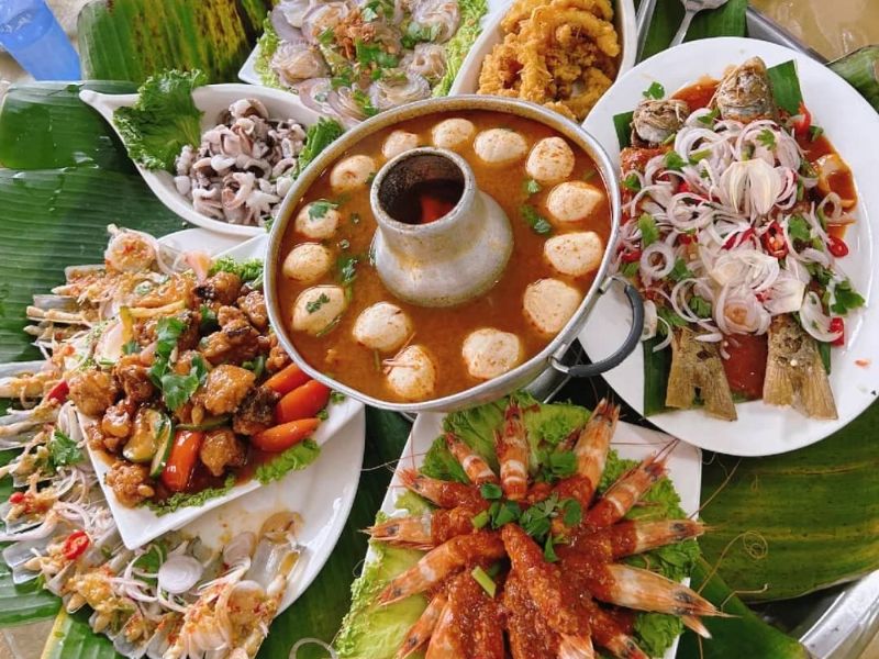 Seafood Steamboat