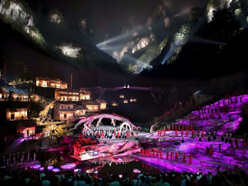 Tianmen fox fairy show