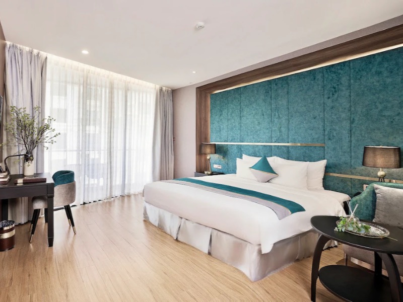 Cicilia Danang Hotels Premium deluxe partial ocean view double room