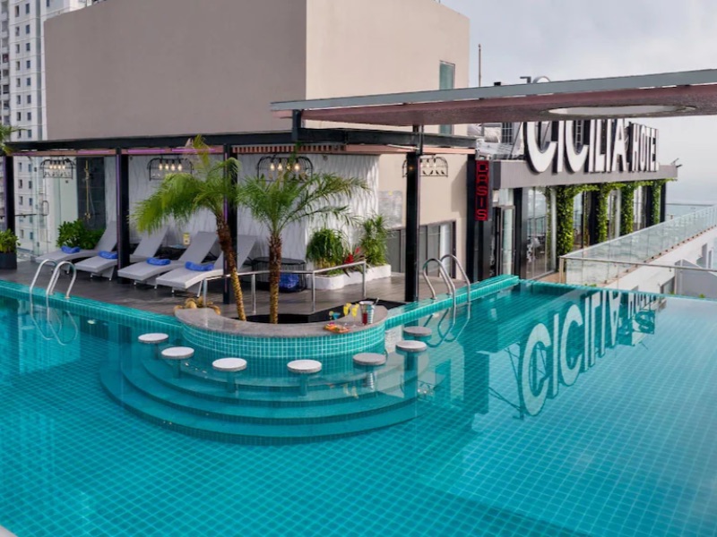 Cicilia Danang Hotels Swimming pool