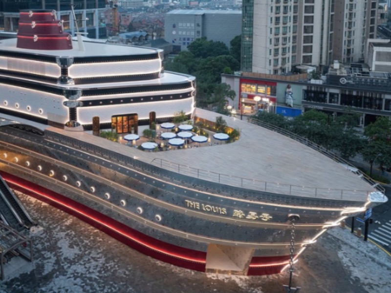 Louis Vuitton Giant Ship Flagship Store