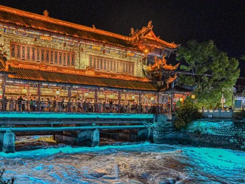 South Bridge at night