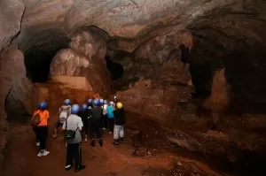Kandu Cave