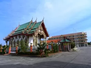 Wat Nikrodharam