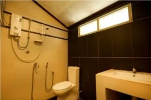Redang Mutiara Resort Family suite bathroom