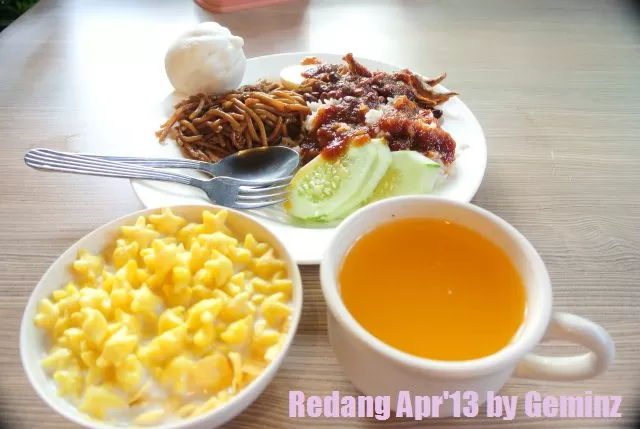 Redang Pelangi Resort breakfast