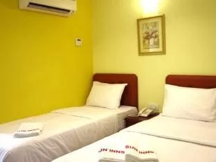 Sun Inns Hotel Serdang - Equine Park