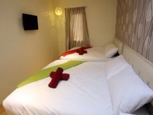 The Green Hotel - Taman Maluri