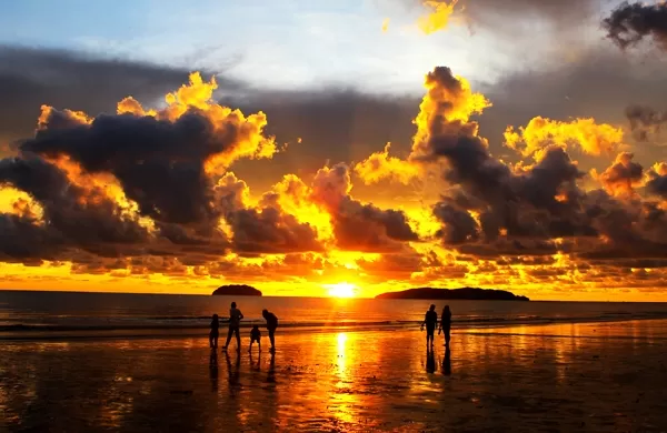 Tanjung Aru Beach sunset