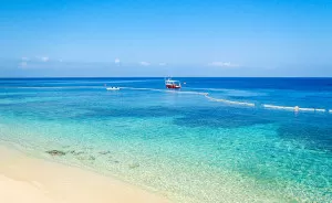 Snorkeling in Long Beach Redang