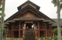 Murut Cultural Centre , Tenom 