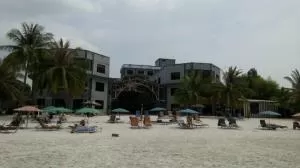 best-star resort cenang beach