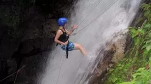 waterfall-abseil-at langkawi