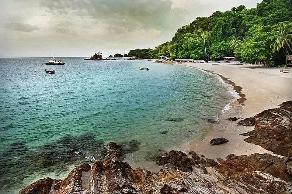 Kapas Coral Beach Resort Surrounding