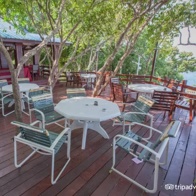 shari-la island resort