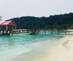 Sari Pacifica Lang Tengah