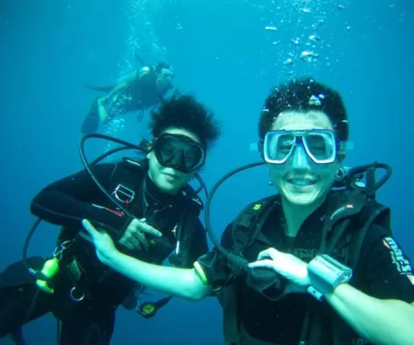 The Barat Perhentian
