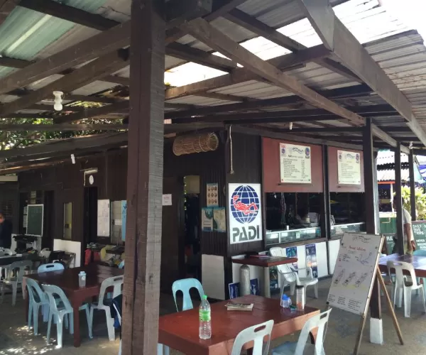 The Barat Perhentian