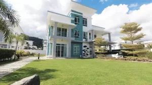 The Monte (Homestay) Front Yard