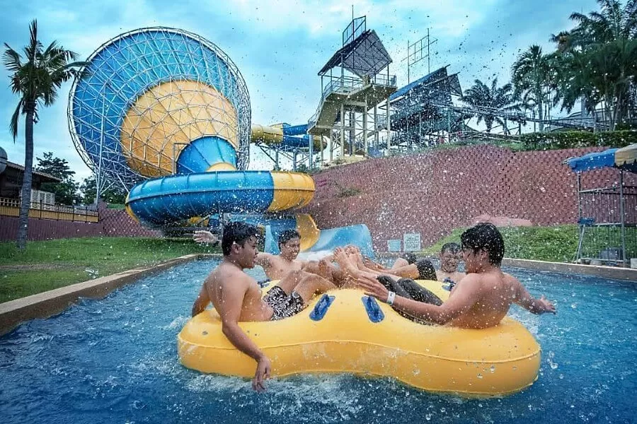 a-famosa-resort-water-park-ticket-lets-you-ride-on-lazy-river