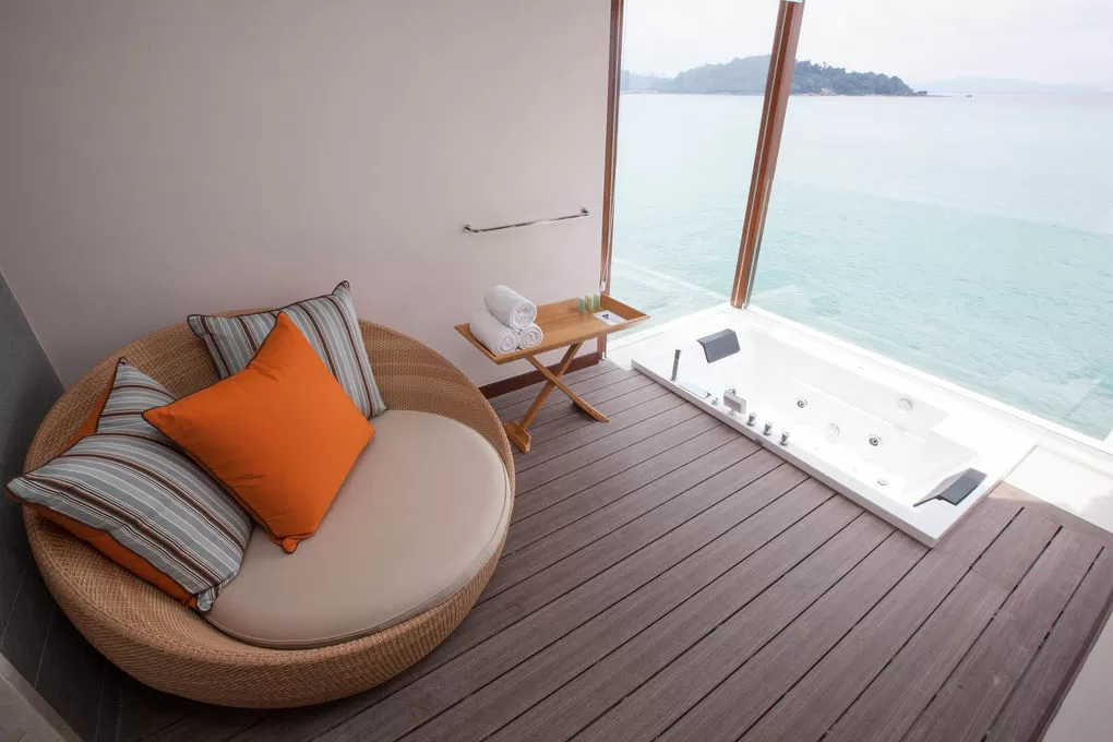 Langkawi Berjaya Resort Premier Suite on Water Jacuzzi
