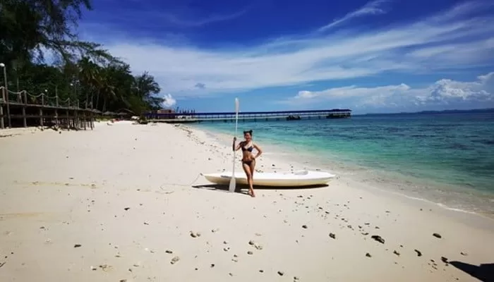 mirage island resort pulau besar kayaking activity